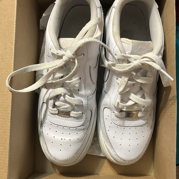 Air Force One White GS - Picture 3 of 6